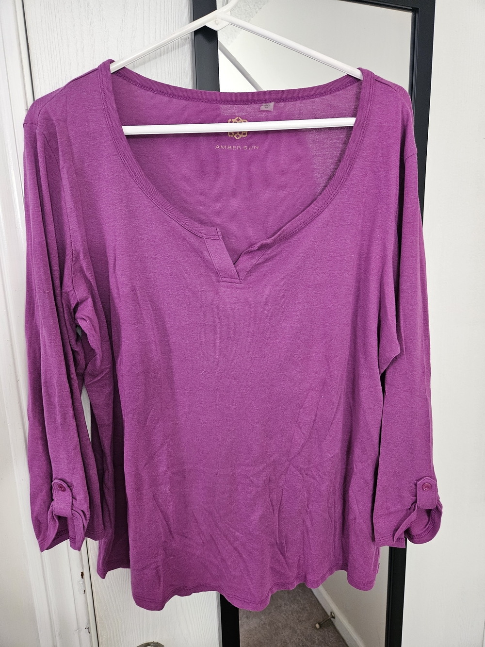 Amber Sun Women's Plum Scoop-Neck Long Sleeve Tee